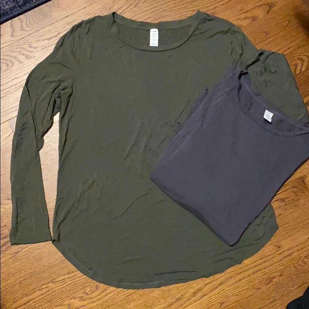 Old navy long sleeve